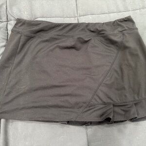 Lola Skort